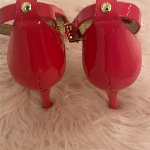 Pink Heels - Picture 2 of 3